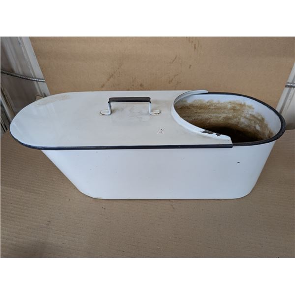 1940s Ingram & Bell Limited  Canada Medial Laboratory/Hospital Pan Steel and Enamel