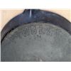 Image 4 : Findlay #9 (No.9) Cast Iron Pan Reasoning