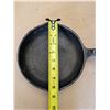 Image 2 : 1891 Wagner 8" Iron Skillet EUC