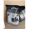 Image 6 : Jack Daniels Bradley Smoking Bisquettes and Whiskey Barrel Smoking Chips