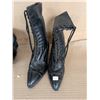 Image 4 : Antique Women's Shoes (EUC)