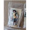 Image 4 : Lot of (8) Sealed Vintage Lipton Tea Premium "Famous Canadians" Figures