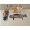 Image 1 : (3) Vintage Wood Décor Items (Giraffe Mask, boy and pig, and Fish Wall Coat Hook)