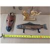 Image 6 : (3) Vintage Wood Décor Items (Giraffe Mask, boy and pig, and Fish Wall Coat Hook)