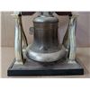 Image 4 : (Possible Vintage) Music Box Swinging Bell Décor (Works)