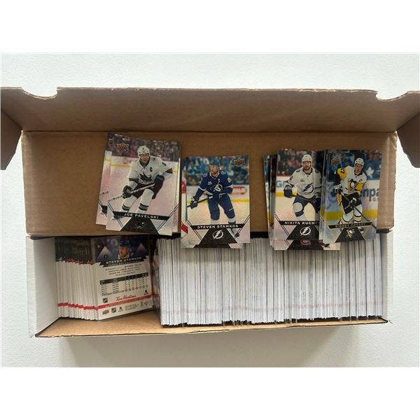2018-19 Tim Hortons Hockey Cards