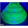 Image 2 : 618. Uranium glass green depression glass oil lamp - perfect condition, really glows!
