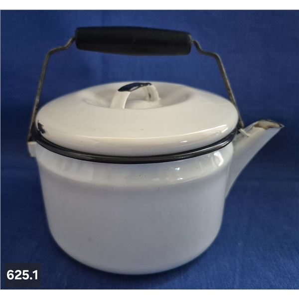 625. Antique white & black enamelled cook stove hot water kettle - great shape, couple chips