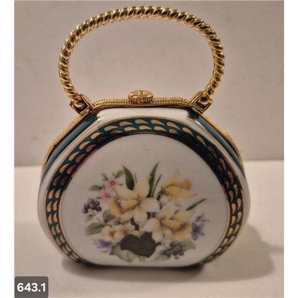 643. Porcelain hand-painted miniature purse (handbag) - 22k gold trim, 3 x 3 1/2 inches tall - no da