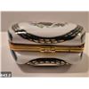 Image 2 : 643. Porcelain hand-painted miniature purse (handbag) - 22k gold trim, 3 x 3 1/2 inches tall - no da