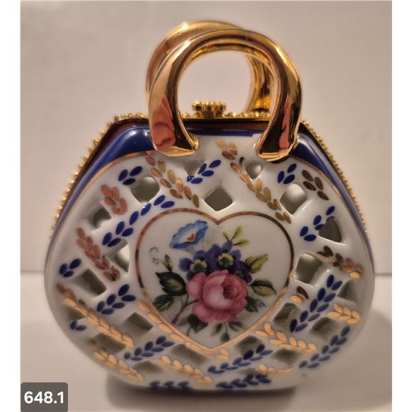648. Porcelain hand-painted miniature purse (handbag) - 22k gold trim, 3 x 3 1/4 inches tall - no da