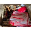 Image 2 : Lot of items