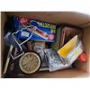 Image 2 : Lot of misc items- décor