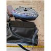 Image 4 : 4 purses and glasses with cases