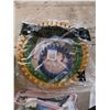Image 6 : Lot of misc items- hair curlers and décor