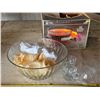 Image 1 : Glass punch bowl and cups
