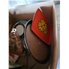 Image 3 : Lot of misc items, pans, statue