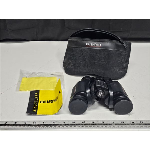 7x35 Bushnell Binoculars & Case