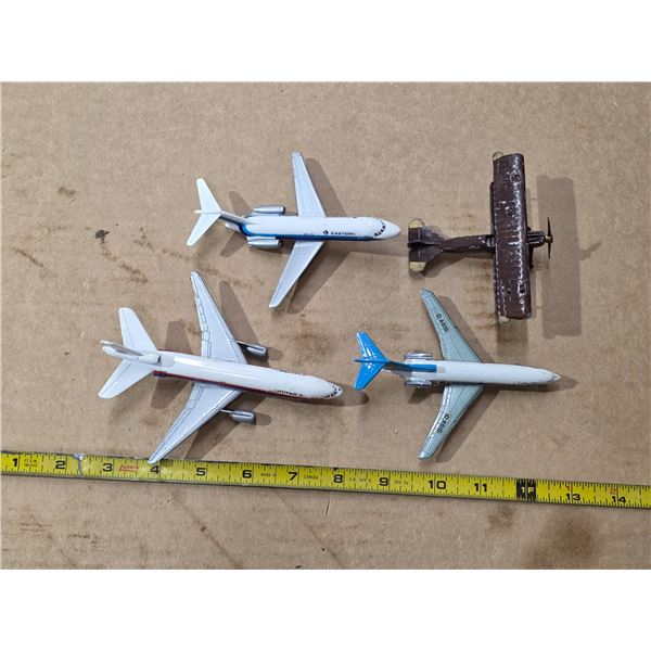 4 vintage diecast air planes