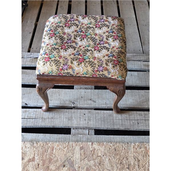 Foot stool- 15"H