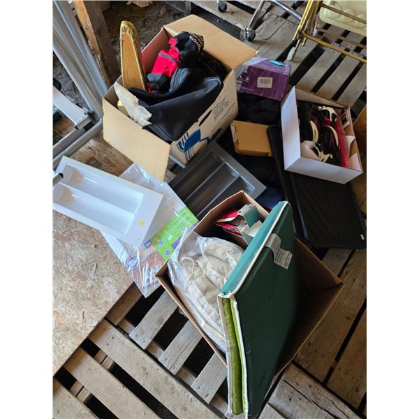 Pallet of misc items- air mattress, bags