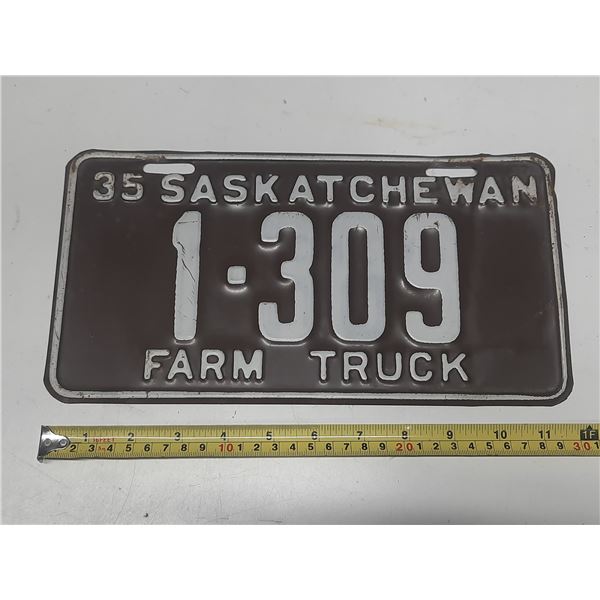 1935 Saskatchewan License Plate. (Farm Truck)