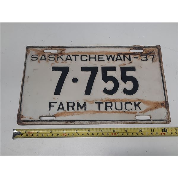 1937 Saskatchewan License Plate. (Farm Truck)