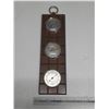 Image 1 : Barometer.