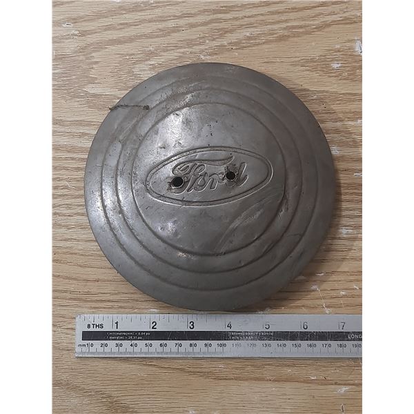 Large Hubcap.