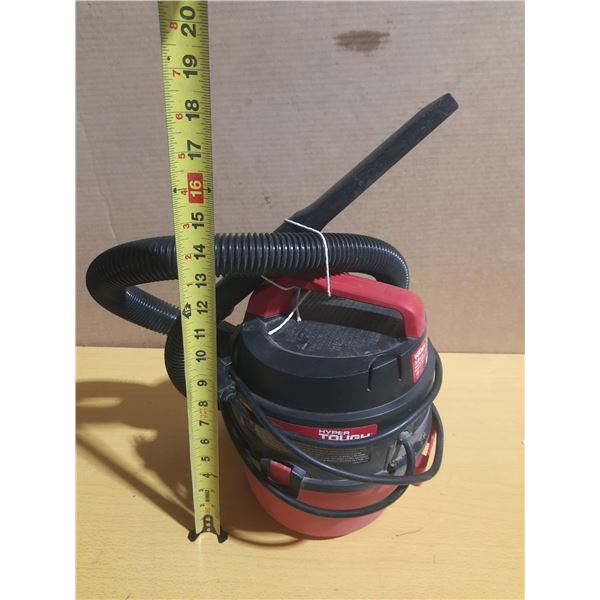 Hyper Touch Vaccume Peak Wet Dry.