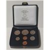 Image 1 : 1977 7-coin Nickel Custom set with 2 Cents. Specimen quality. Housed in its original maroon case wit