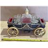 Image 1 : Musical decanter wagon with shot glasses- works