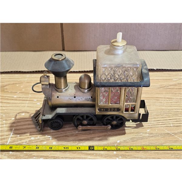 musical train decanter- works
