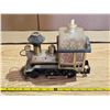 Image 1 : musical train decanter- works