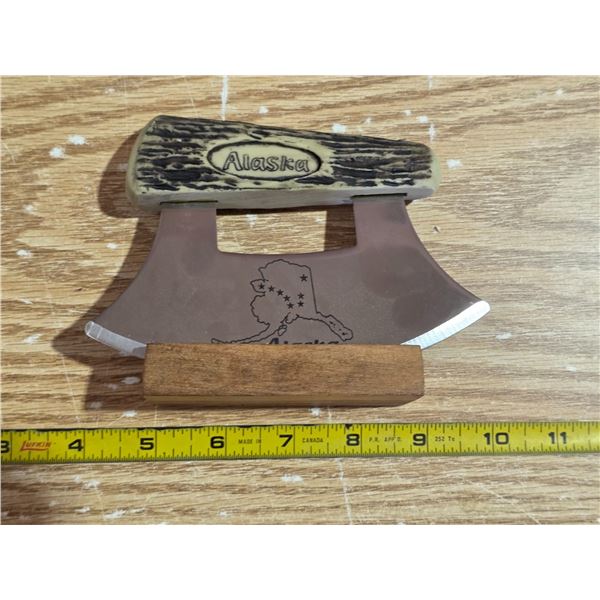 Alaska hide scrapper with wood block-5"W