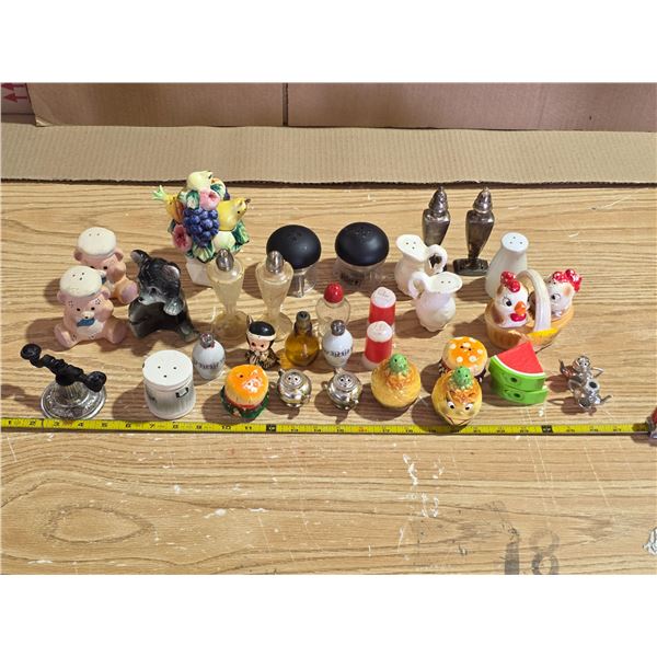 Vintage salt and pepper shakers