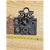 Image 2 : Cresent cast iron mini stove