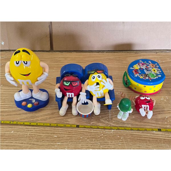 M and M figures