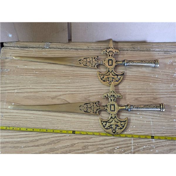 2 décor swords- bronze colored 24"L