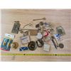 Image 1 : Lot of collectables- mostly brass items