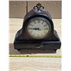 Image 1 : Battery operated mantle clock