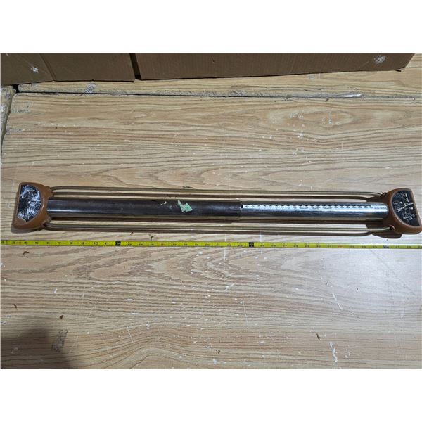 Compression exersize bar
