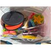 Image 2 : Beach related items