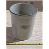Image 1 : Medalta crock- 9"H- no cracks