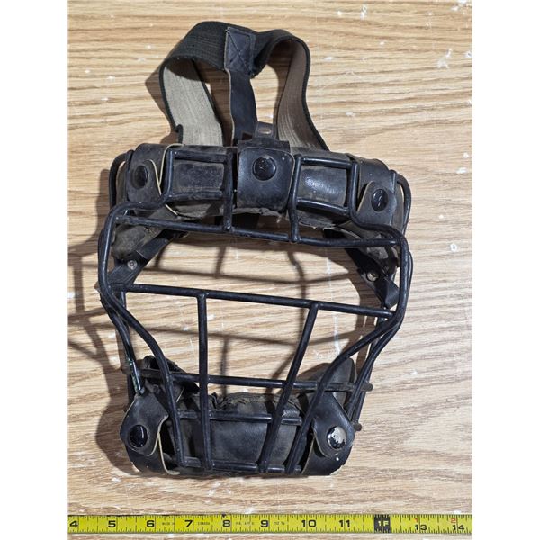 Vintage catchers mask