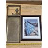 Image 1 : Hanging mirror and boat picture
