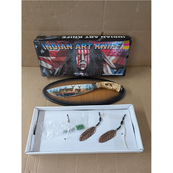 Indian Art Knife Décor w/ Wall Plaque "Deer"
