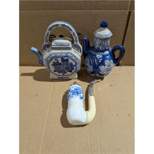 Vintage Styled Avon White and Blue pipe w/ Porcelain Décor