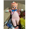 Image 3 : Lot of Vintage Toys and Older toys (Mickey Mouse, Porky Pig, and etc.)