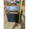 Image 4 : Vintage Blue Square Chest 18x18x19
